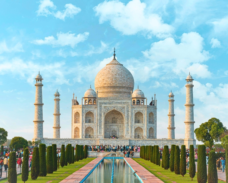 Taj Mahal Tour By Superfast Train From Delhi